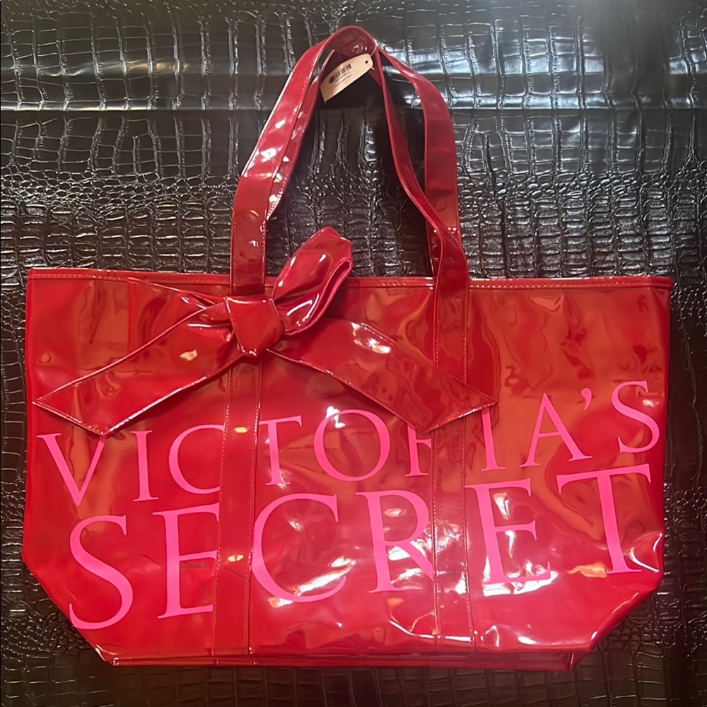 Victoria's Secret holiday bow tote